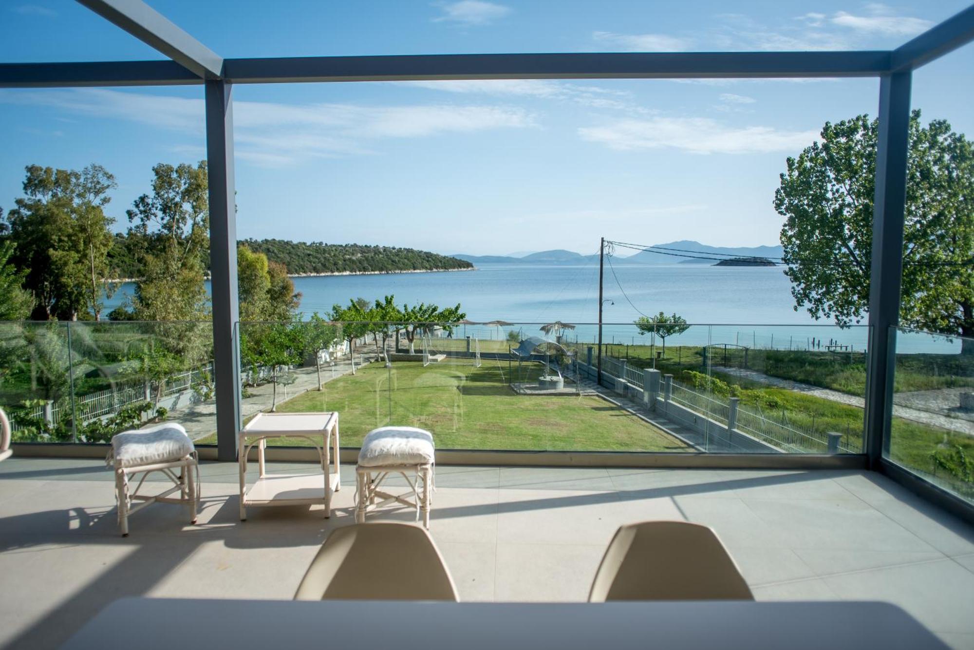 Villa Aphrodite Paleros Exteriör bild