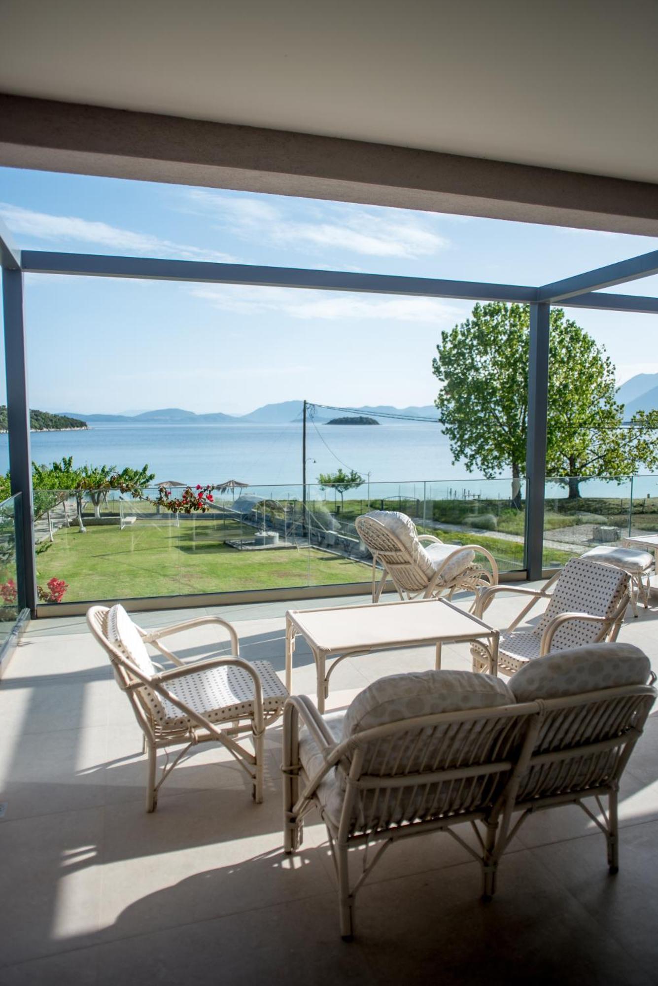 Villa Aphrodite Paleros Exteriör bild