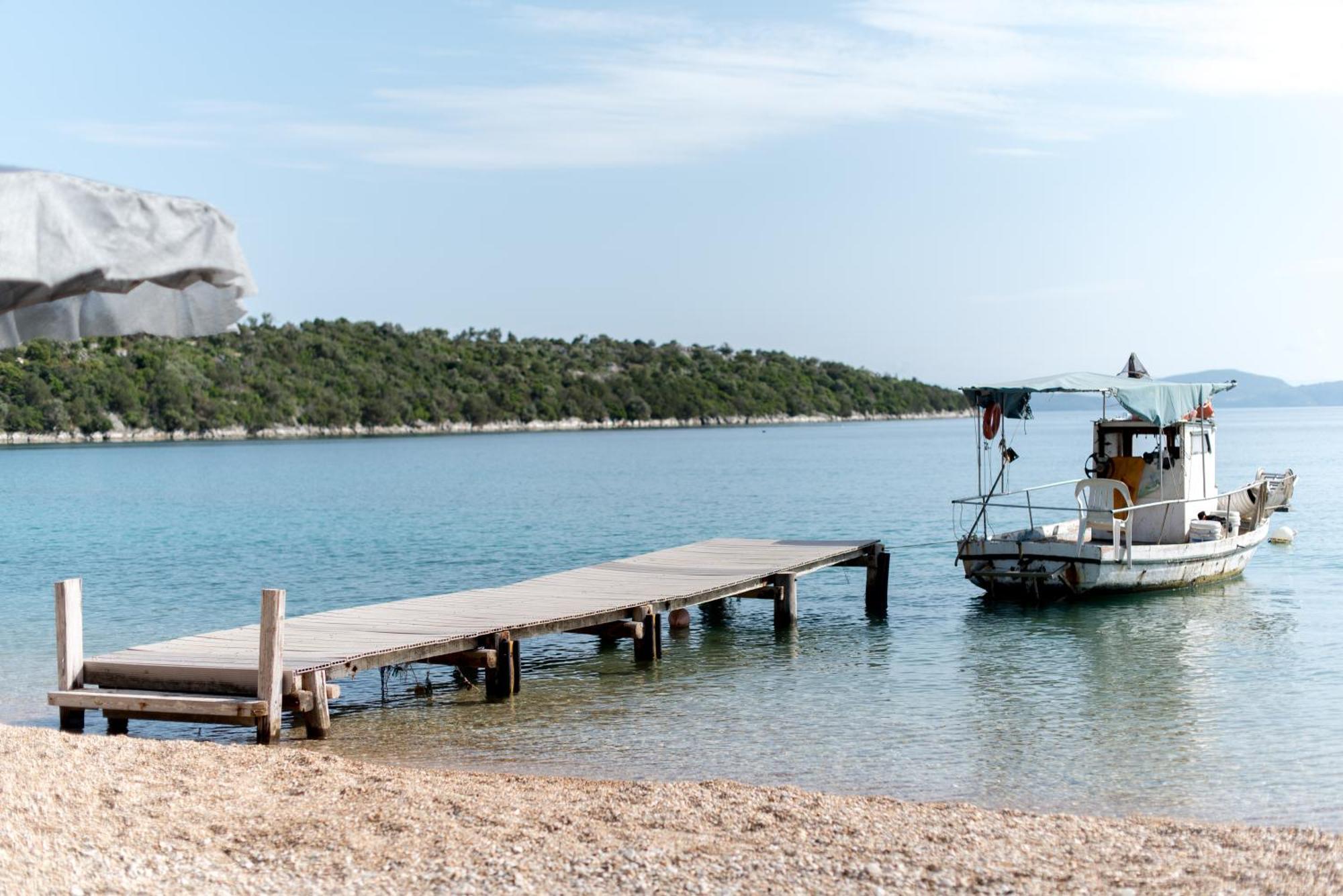 Villa Aphrodite Paleros Exteriör bild