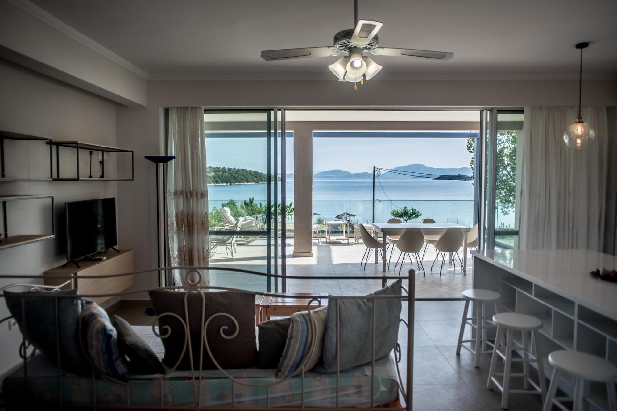 Villa Aphrodite Paleros Exteriör bild